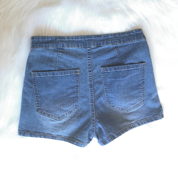 Clockhouse Jean Shorts - Picture 2 of 6